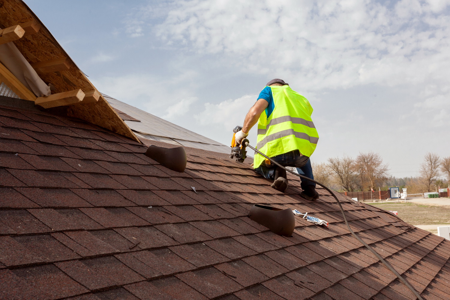 Teslacon Roofing